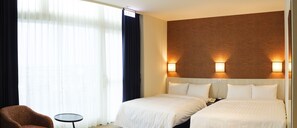Deluxe Twin Room, 2 Double Beds | Desk, blackout curtains, free WiFi