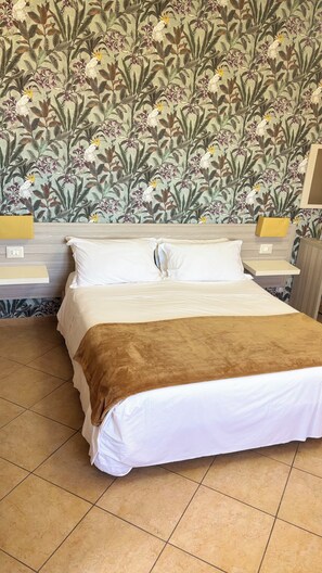 Family Studio, Sea View | Down comforters, in-room safe, blackout drapes, free WiFi - apart hotel Kalaskiso' (Giardini Naxos)