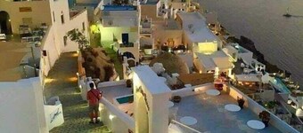 Pleasure Beachside Studios