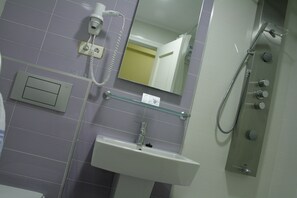 Chambre Double ou avec lits jumeaux | Salle de bain