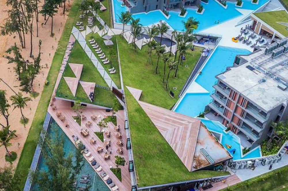 La Vela Khao Lak