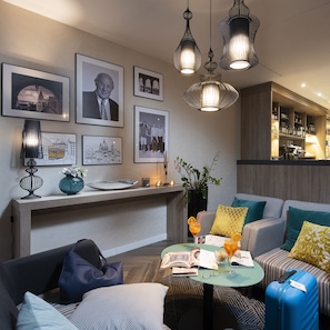 Lobby - Three Corners Lifestyle Hotel (Budapest)