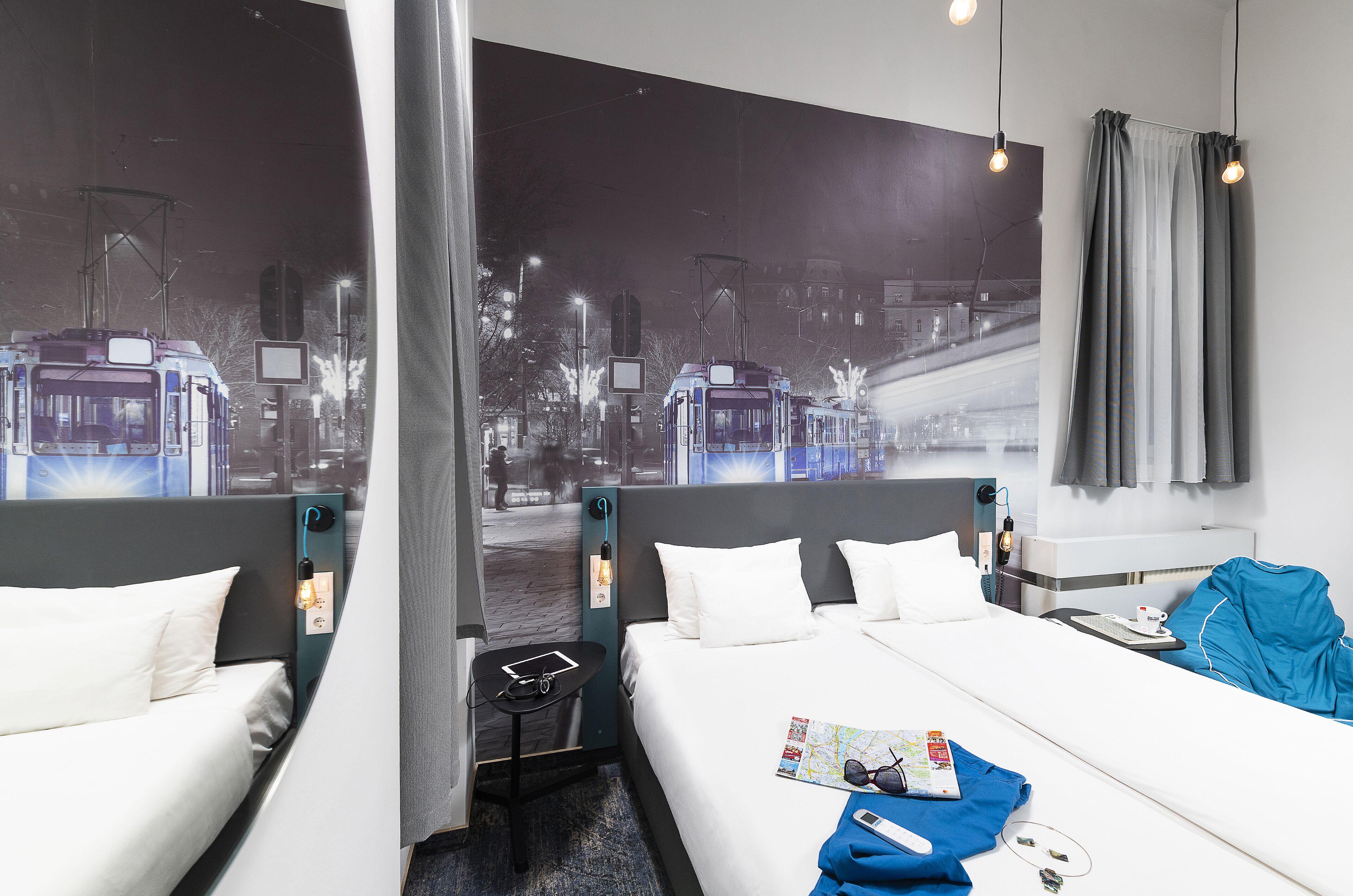 superior plus room | in-room safe, desk, soundproofing, free wifi