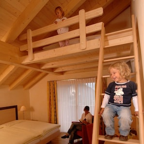 Coffres-forts dans les chambres, bureau, rideaux occultants