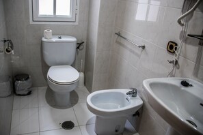 Hair dryer, towels - Hostal Nuria (Cuevas Del Almanzora)