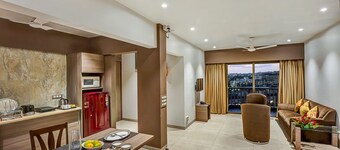 Ashok Deluxe Apartments