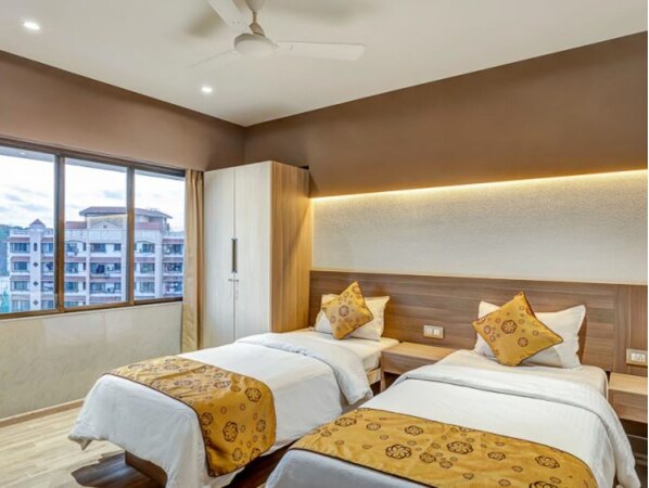 Executive Double Room, 2 Bedrooms | Premium bedding, minibar, desk, free WiFi