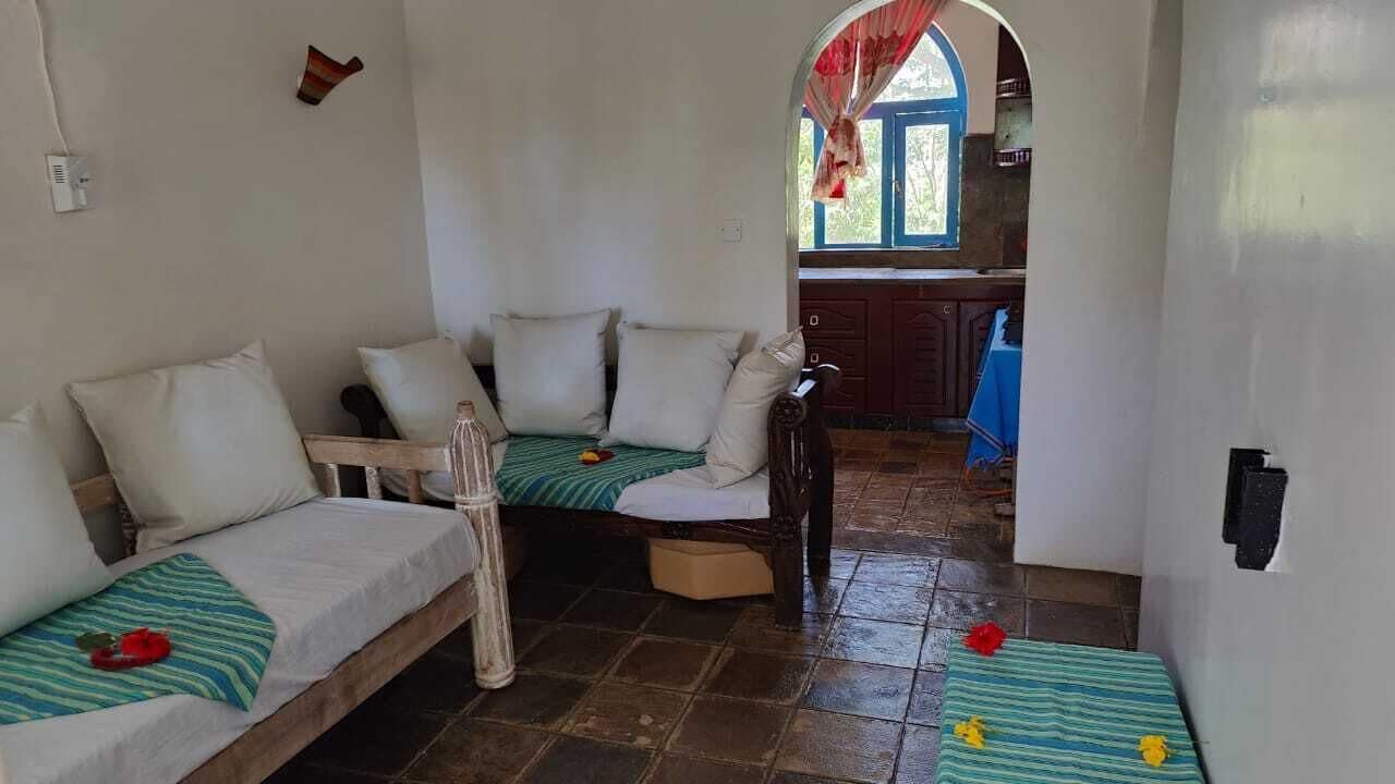 Apartment, 1 Bedroom | Living area | Toys