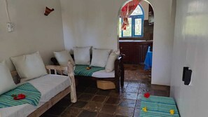 アパートメント 1 ベッドルーム | リビング エリア | おもちゃ