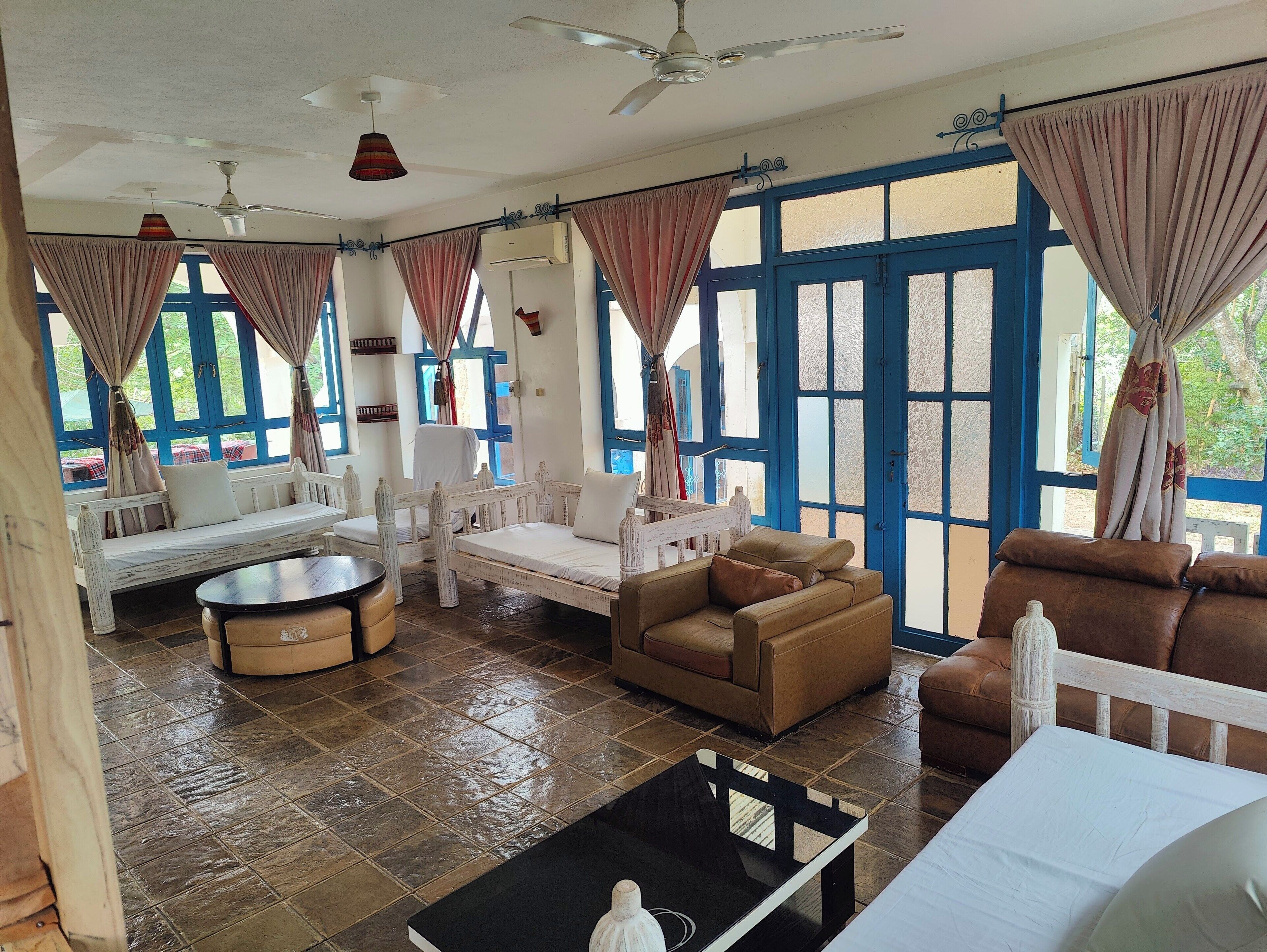 Family Villa, 3 Bedrooms | In-room dining