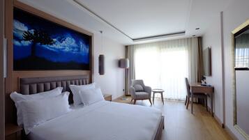 Premium bedding, minibar, in-room safe, desk