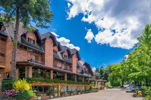 Front of property - Hotel Azaleia (Gramado)