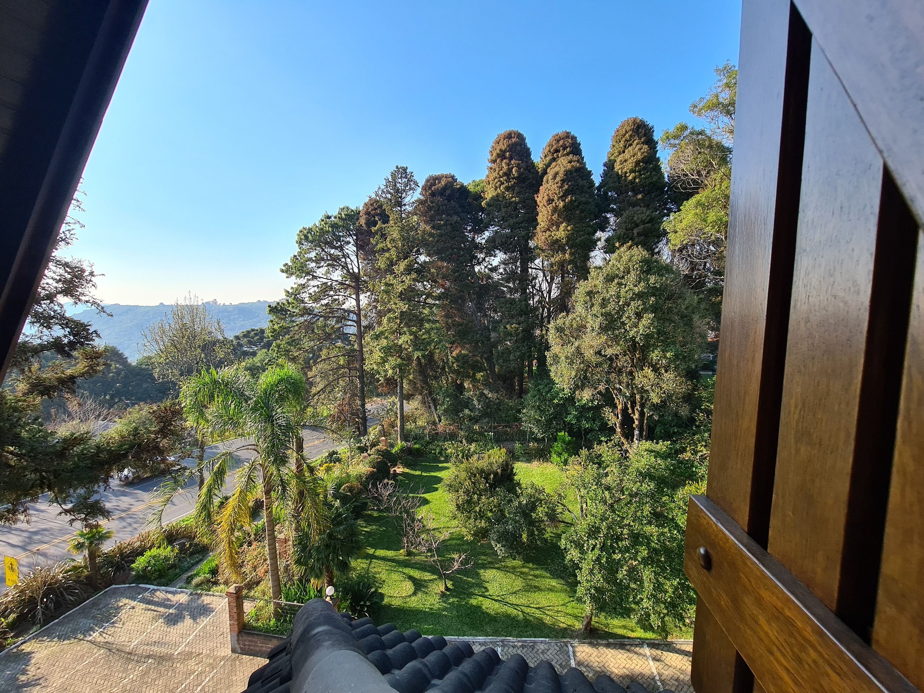 Suíte premium | Vista para o jardim