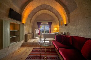 Exclusieve suite | Lakens van Egyptisch katoen, luxe beddengoed, individueel gedecoreerd