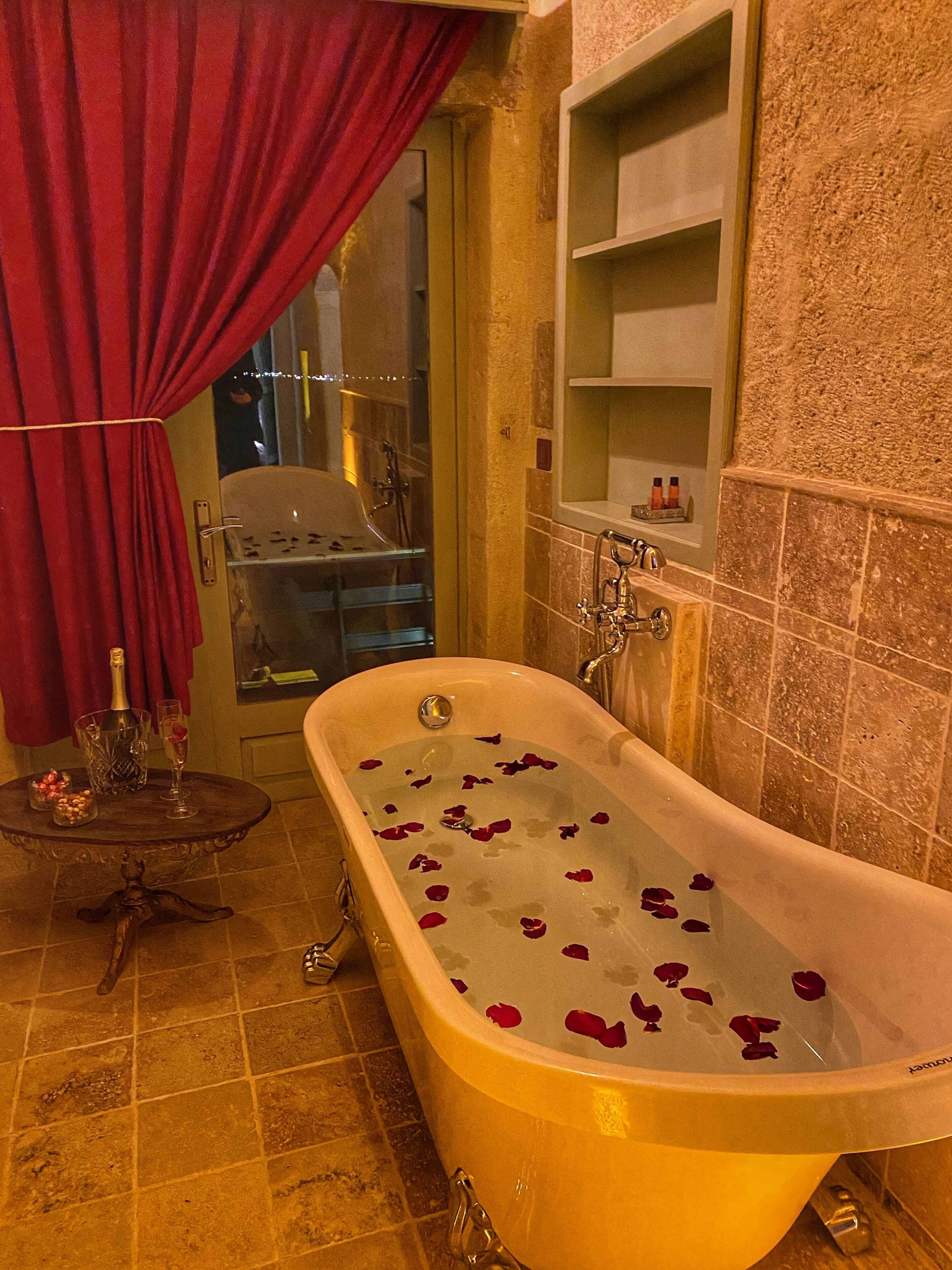 pasha stone suite | deep-soaking bathtub
