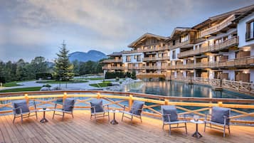 Sundeck