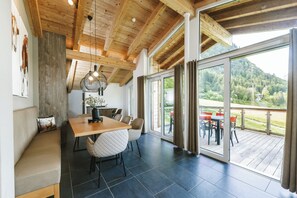 3-bedroom penthouse with private sauna | 1 bedroom, premium bedding, in-room safe, soundproofing