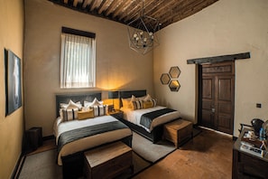 Doppelzimmer, 2 Queen-Betten | Hochwertige Bettwaren, Daunenbettdecken, Pillowtop-Betten, Zimmersafe