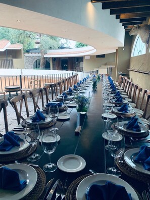 Breakfast, lunch and dinner served - Hacienda el Salitre Hotel & Spa (Querétaro)