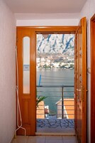 Tabla de planchar con plancha y wifi gratis 