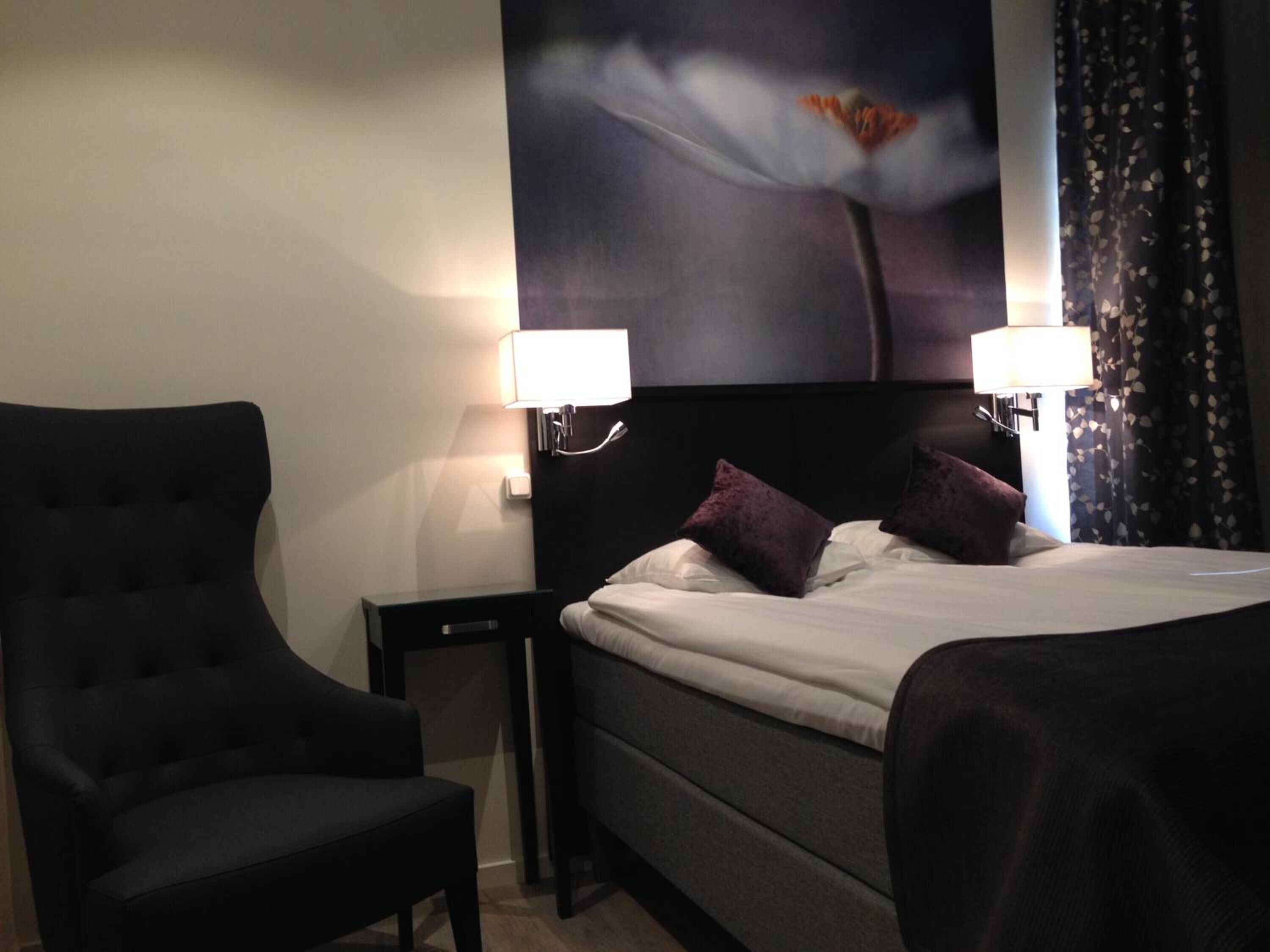 double room | desk, iron/ironing board, free wifi, bed sheets