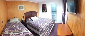 Standard Double Room, 1 Bedroom, Private Bathroom | Free WiFi