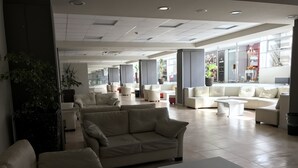 Lobby sitting area - Luz Y Fuerza San Bernardo - All Inclusive (San Bernardo del Tuyú)
