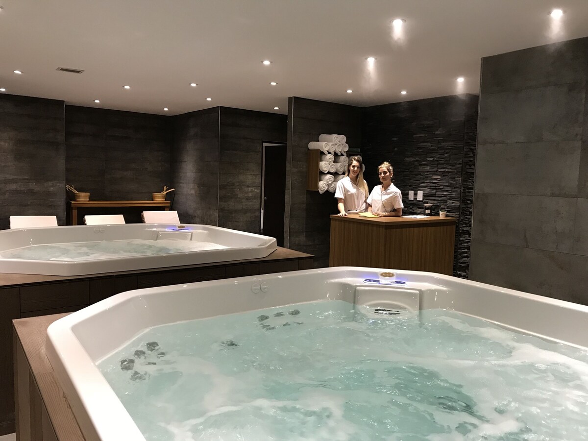 Sauna, bañera de hidromasaje, baño turco 
