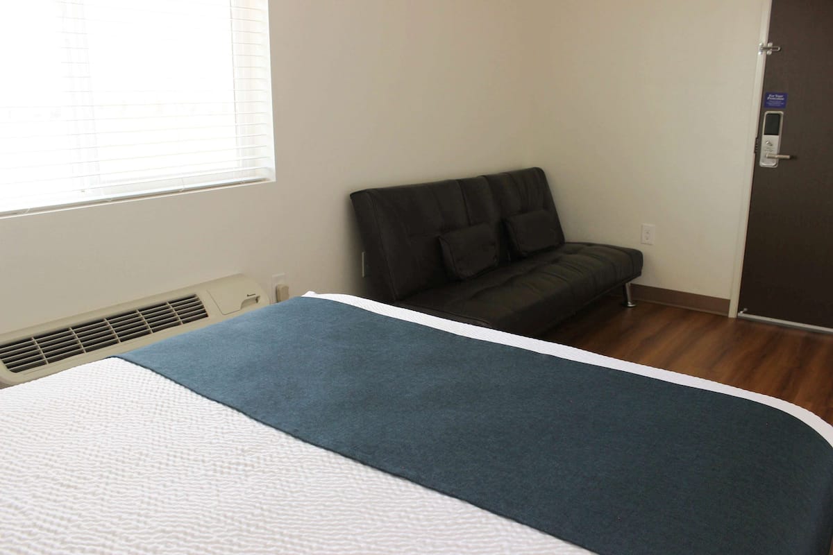 Studio – deluxe, 2 queensize-senger, ikke-røyk, kjøkken | Wi-fi (inkludert) og sengetøy