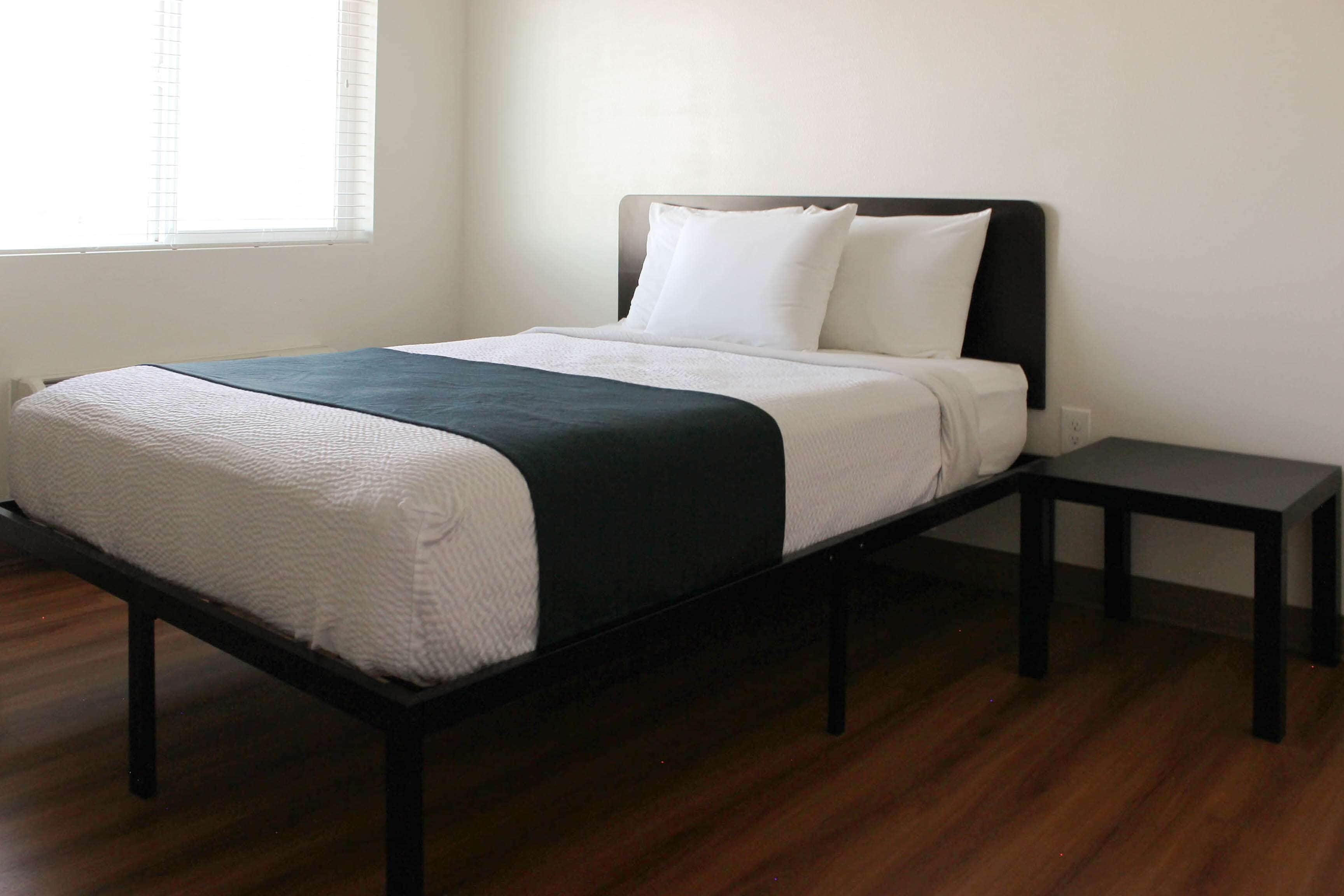 Wifi gratis y ropa de cama 