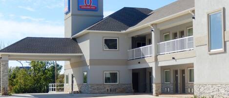 Entrada al alojamiento