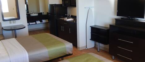 Fer et planche à repasser, Wi-Fi gratuit, draps fournis