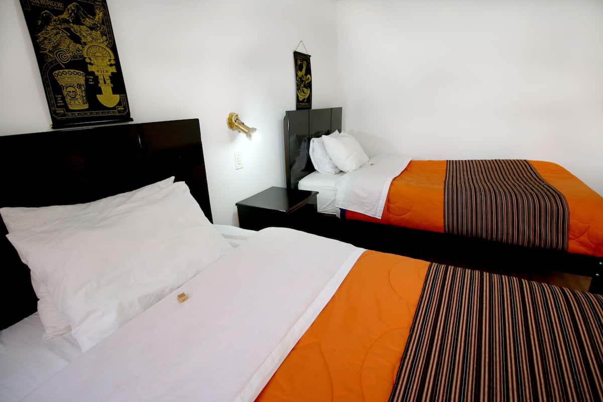 Free WiFi, bed sheets
