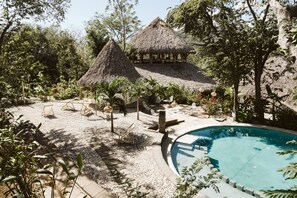 Outdoor pool - Dreamsea Surf Resort Nicaragua - Hostel (San Juan del Sur)