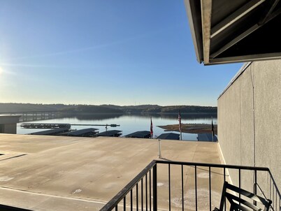 Lake Norfork Resort