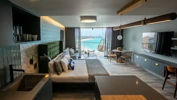 Panoramic Studio Suite, 1 King Bed with Sofa bed, Kitchen, Ocean View | Living area | Flat-screen TV, Netflix, pay films