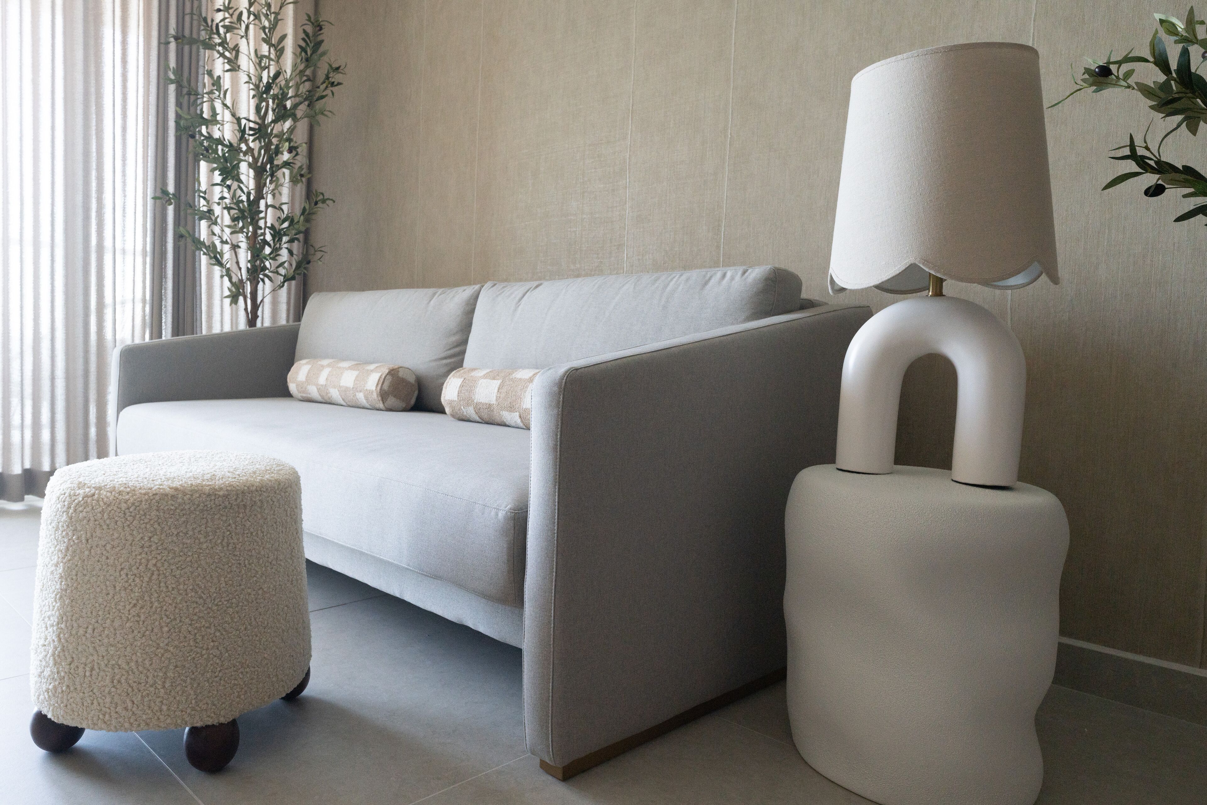 exclusive condo, 2 bedrooms, ocean view, corner | living room | flat-screen tv, netflix, pay films