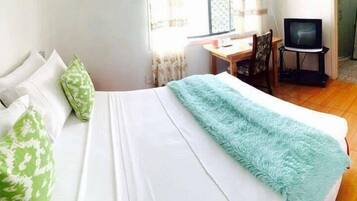 Suite – junior | 1 soverom, skrivebord og strykejern/-brett