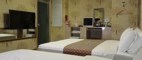 Deluxe Room, City View | Premium bedding, individually decorated, blackout drapes, soundproofing