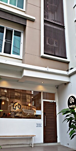Front of property - Habitat Hotel (Chiang Mai)