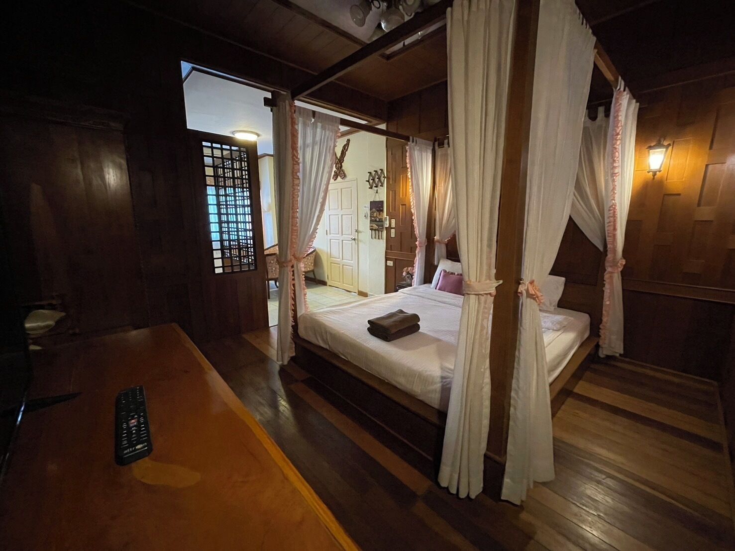 Superior Double Room | Desk, free WiFi, bed sheets