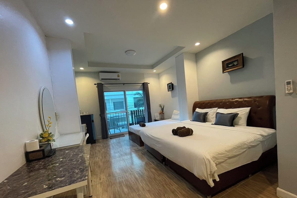 Phòng đôi Deluxe | Bàn, truy cập Internet không dây miễn phí, bộ trải giường 