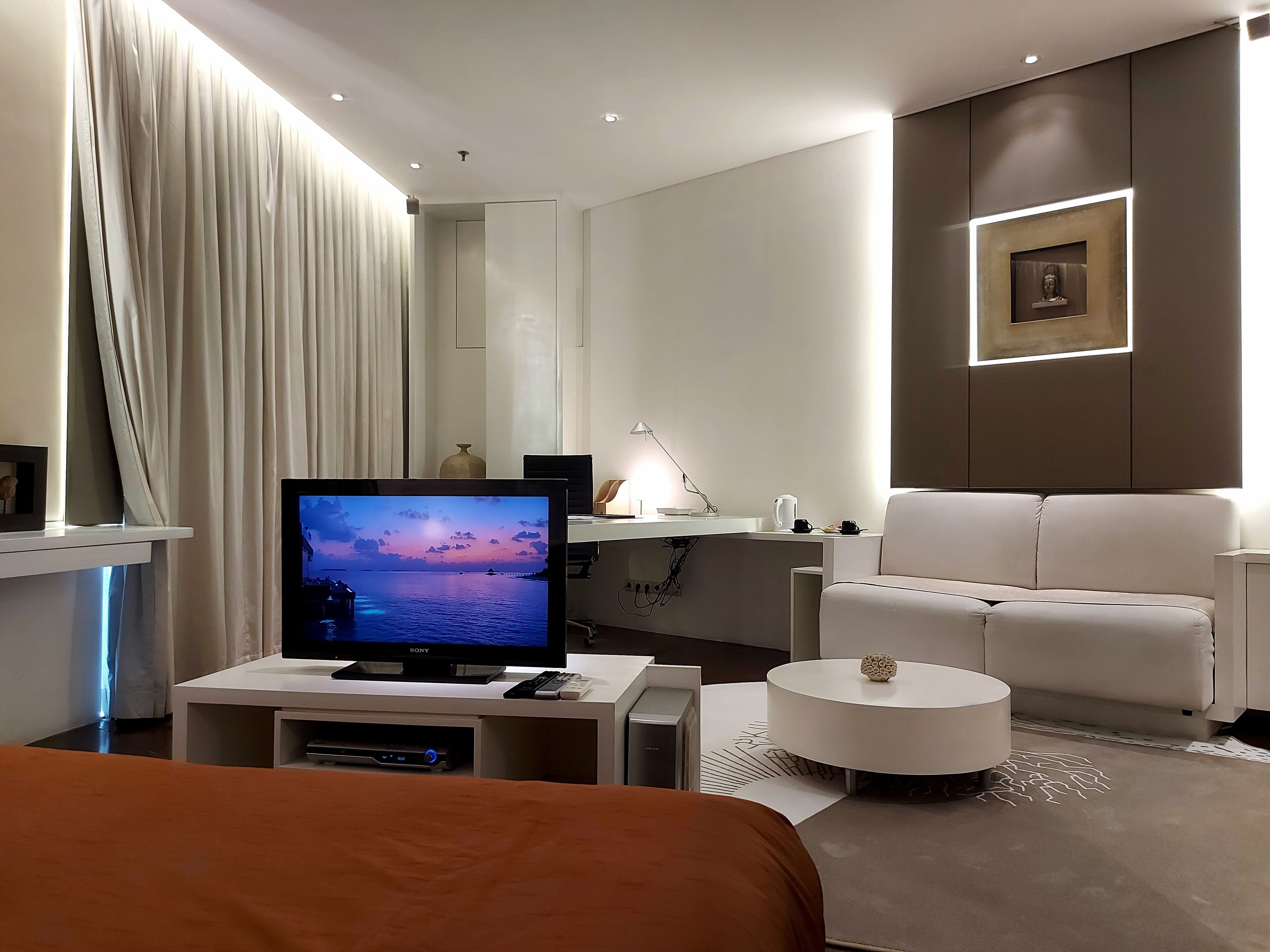 Suite ( Inner Courtyard )
