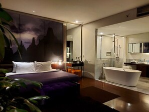 1 habitación, minibar, caja de seguridad en la habitación y escritorio