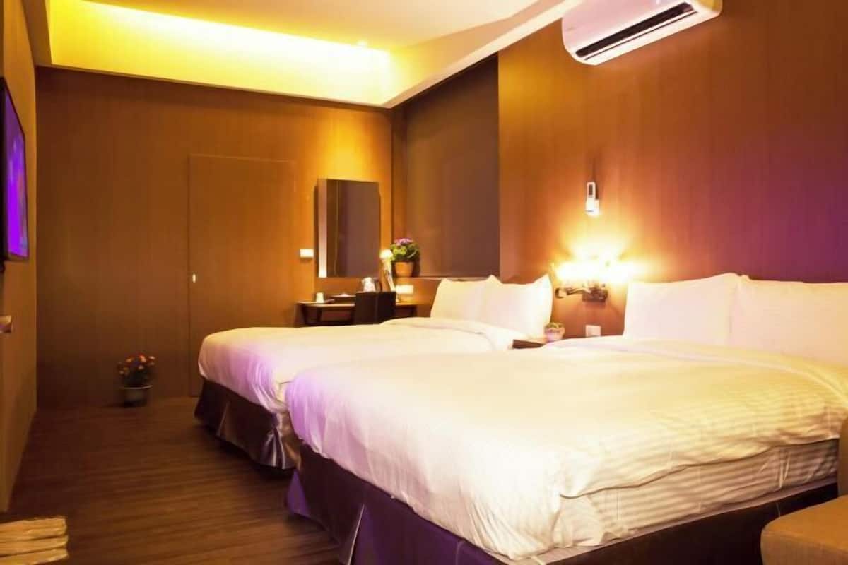 Decoración personalizada, muebles diferentes y escritorio