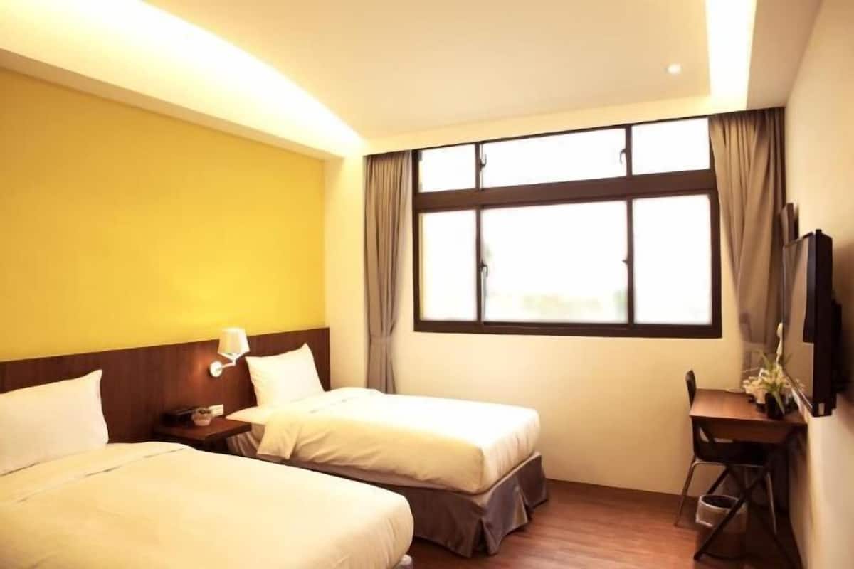 Decoración personalizada, muebles diferentes y escritorio