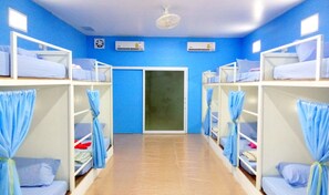 10-Bed Mixed Dormitory | Free WiFi