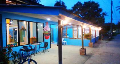 Koh Mook Hostel