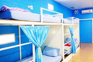 10-Bed Mixed Dormitory | Accès au Wi-Fi (inclus)