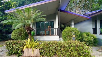 Deluxe Room, 1 Double Bed | Blackout curtains, free WiFi